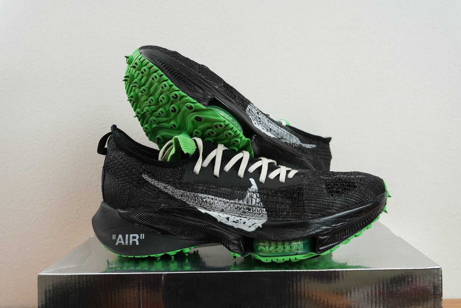 Off-White × Nike Air Zoom Tempo Next% Flyknit "Black"