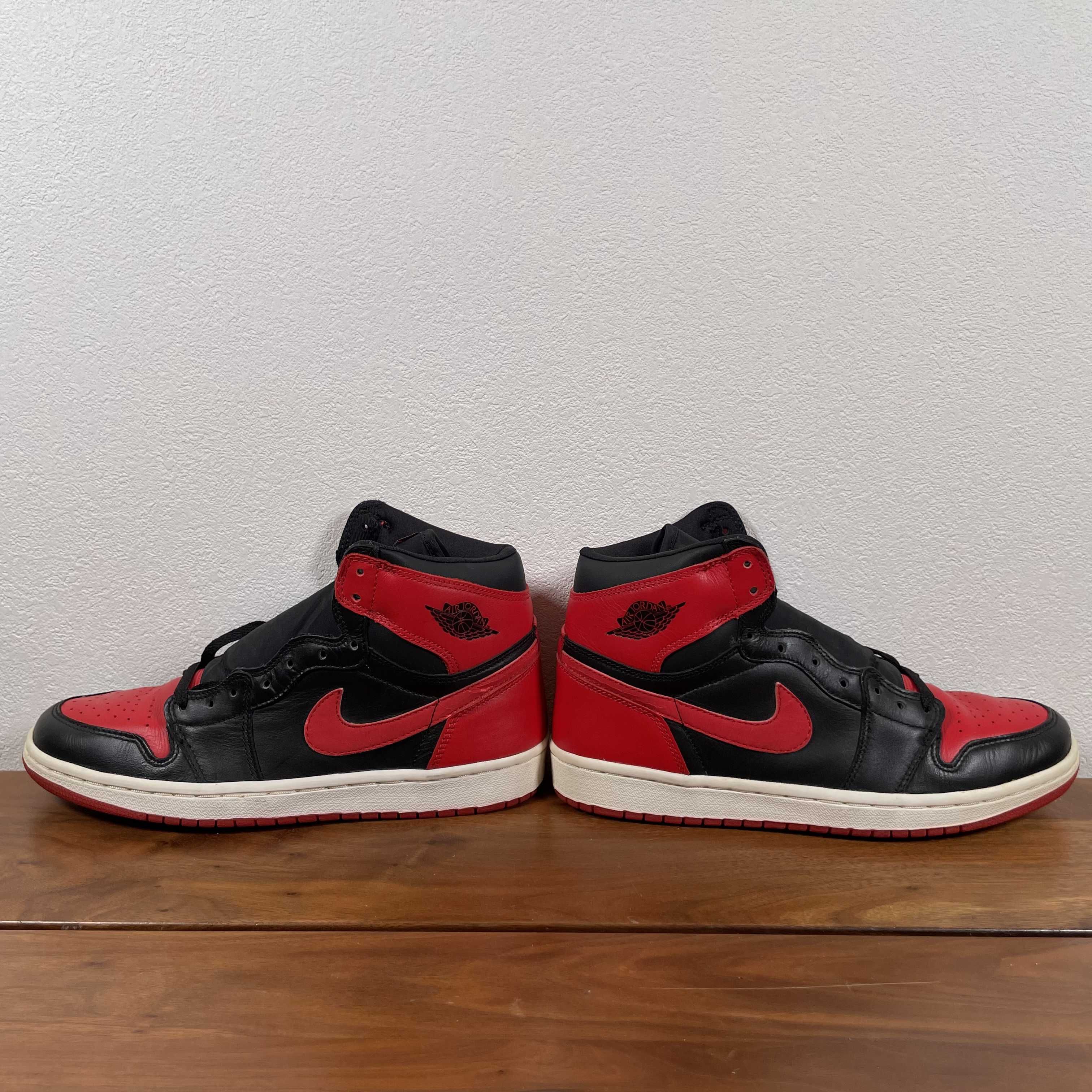 Nike Air Jordan 1 Retro High "Black Varsity Red/Bred"(2001)