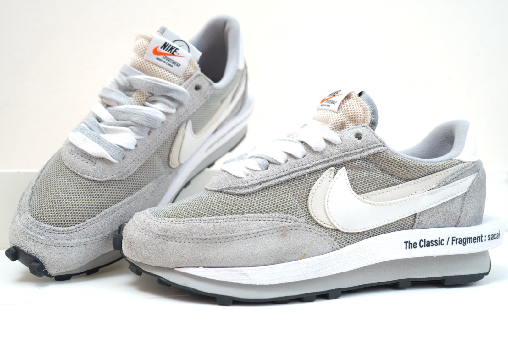 fragment design × sacai × Nike LD Waffle "Light Smoke Grey"