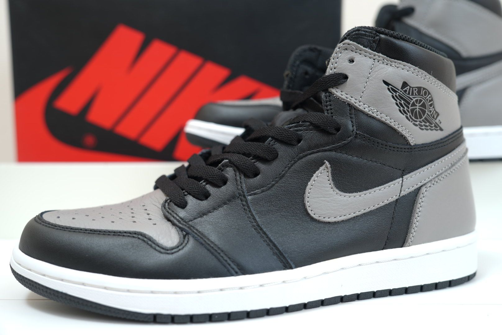 Nike Air Jordan 1 Retro High OG "Shadow"(2018)