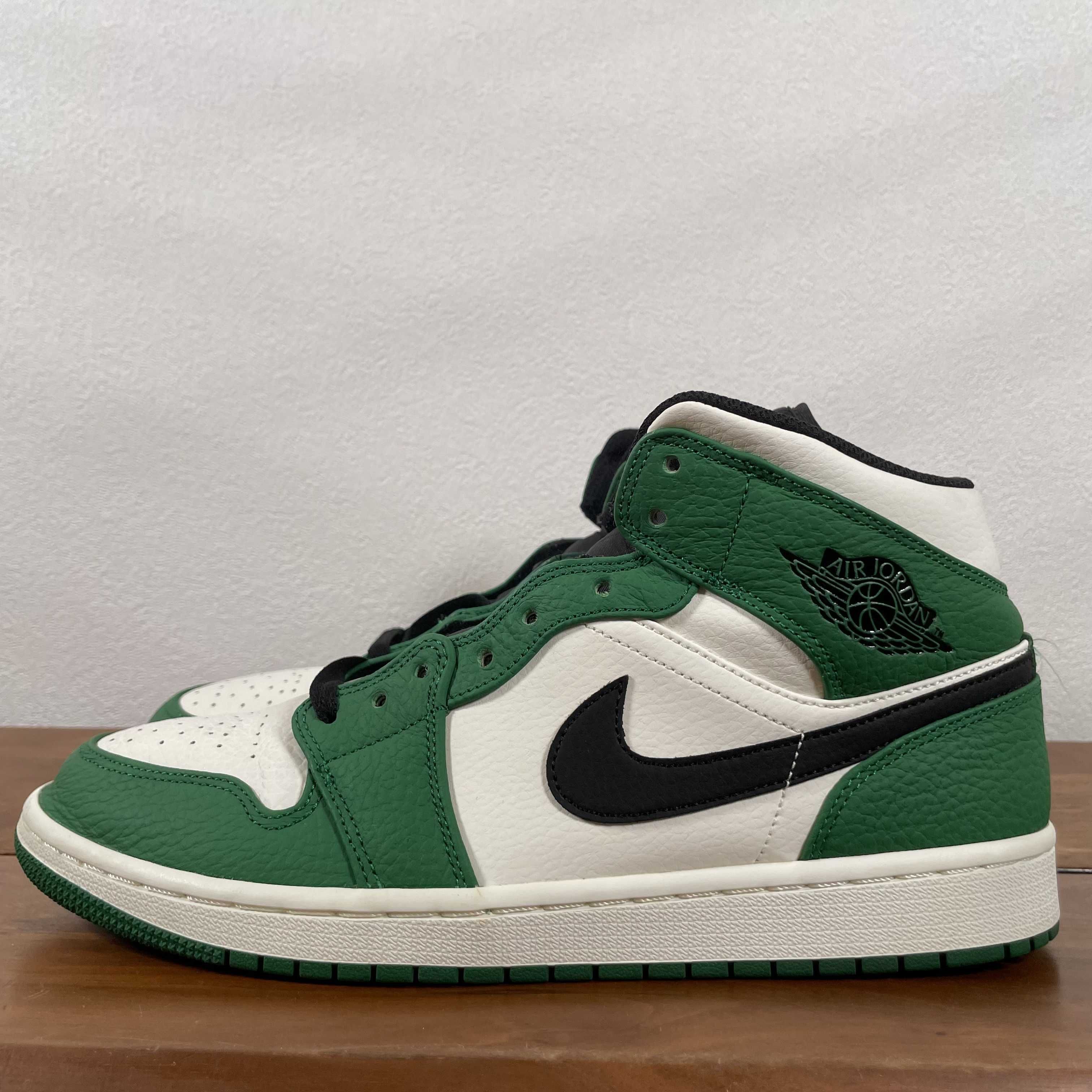NIKE AIR JORDAN 1 MID "PINE GREEN"