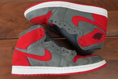 Nike Air Jordan 1 Retro High "Camo 3M Bred"