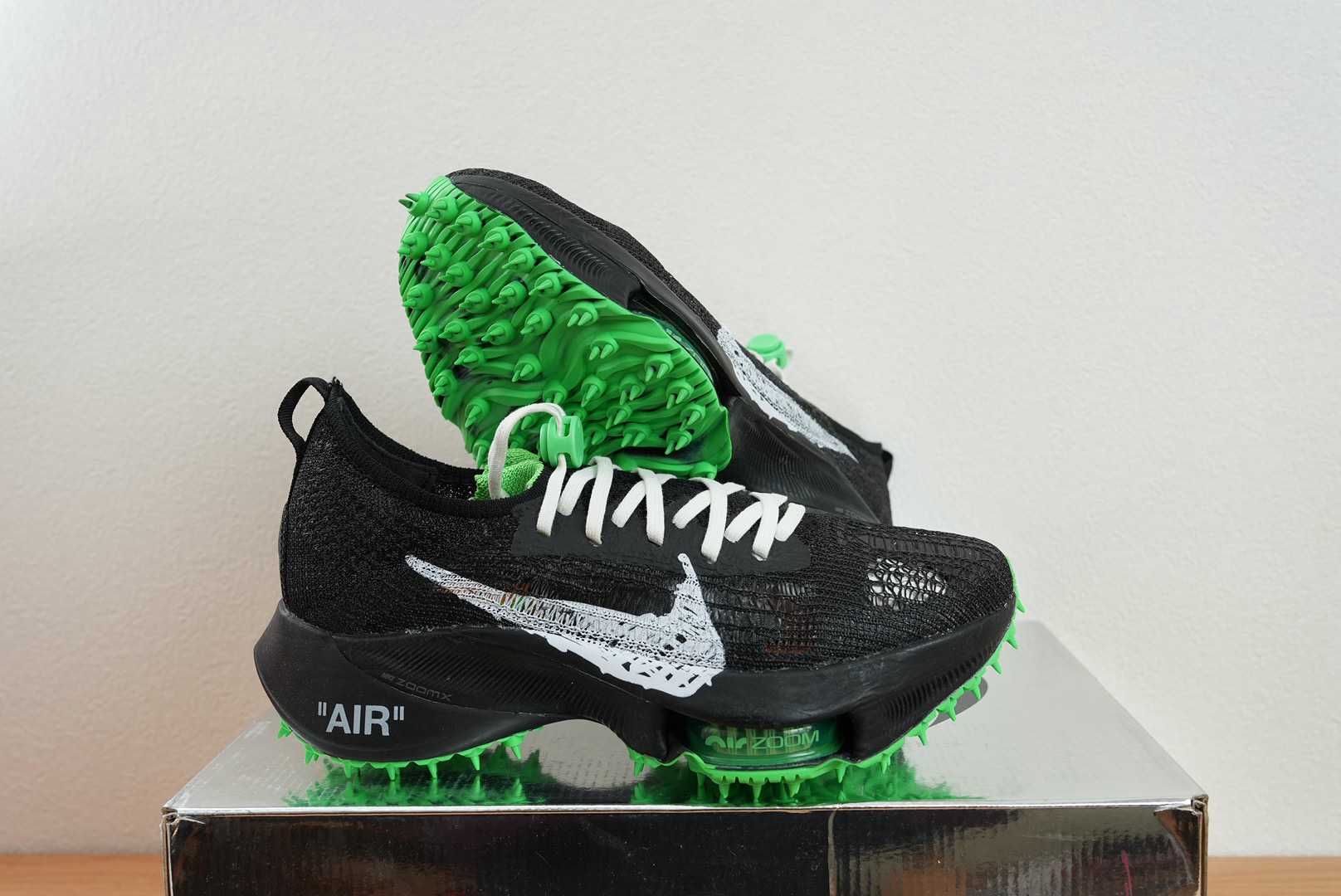 Off-White × Nike Air Zoom Tempo Next% Flyknit "Black"