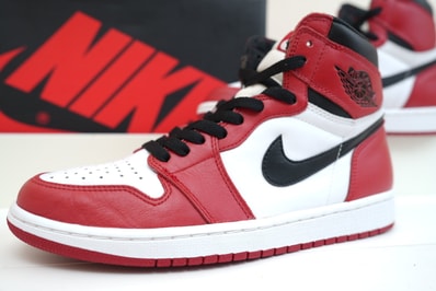 Nike Air Jordan 1 Retro High "Chicago" (2015)