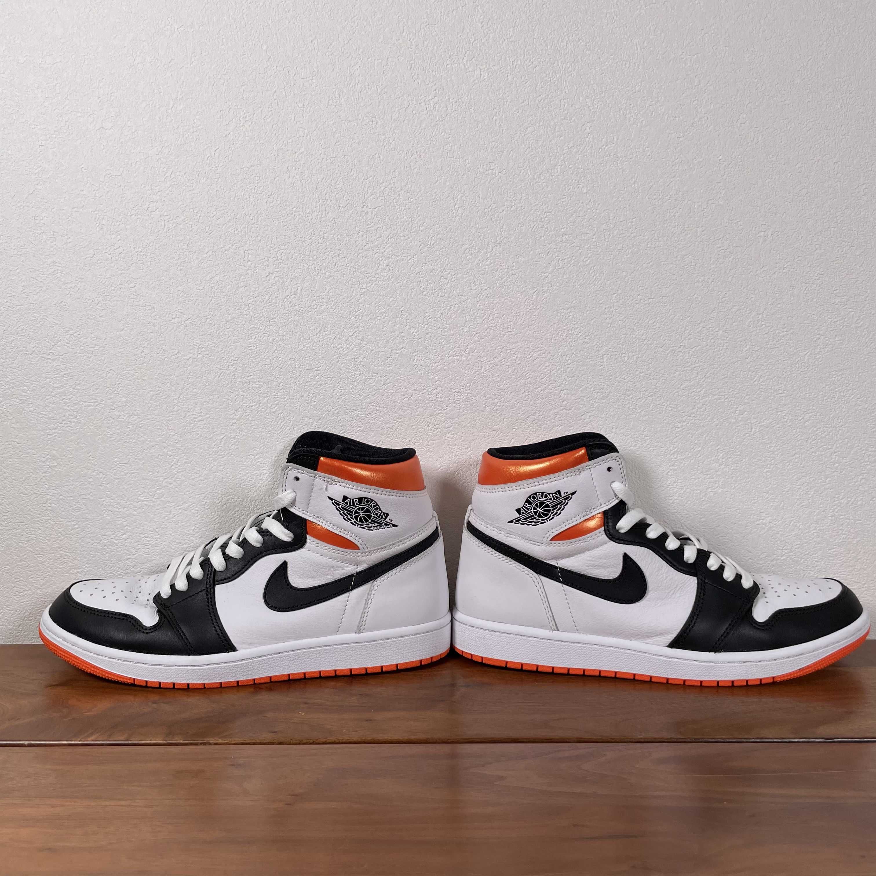 Nike Air Jordan 1 Retro High OG "Electro Orange"