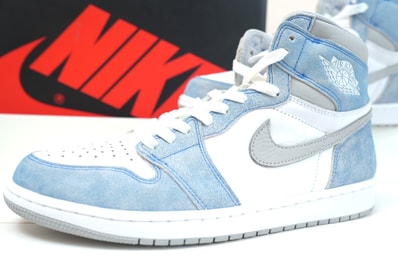 Nike Air Jordan 1 High OG "Hyper Royal"