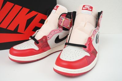 Spider-Man × Nike Air Jordan 1 Retro High OG SP "Spider-Man: Across the Spider-Verse/University Red"