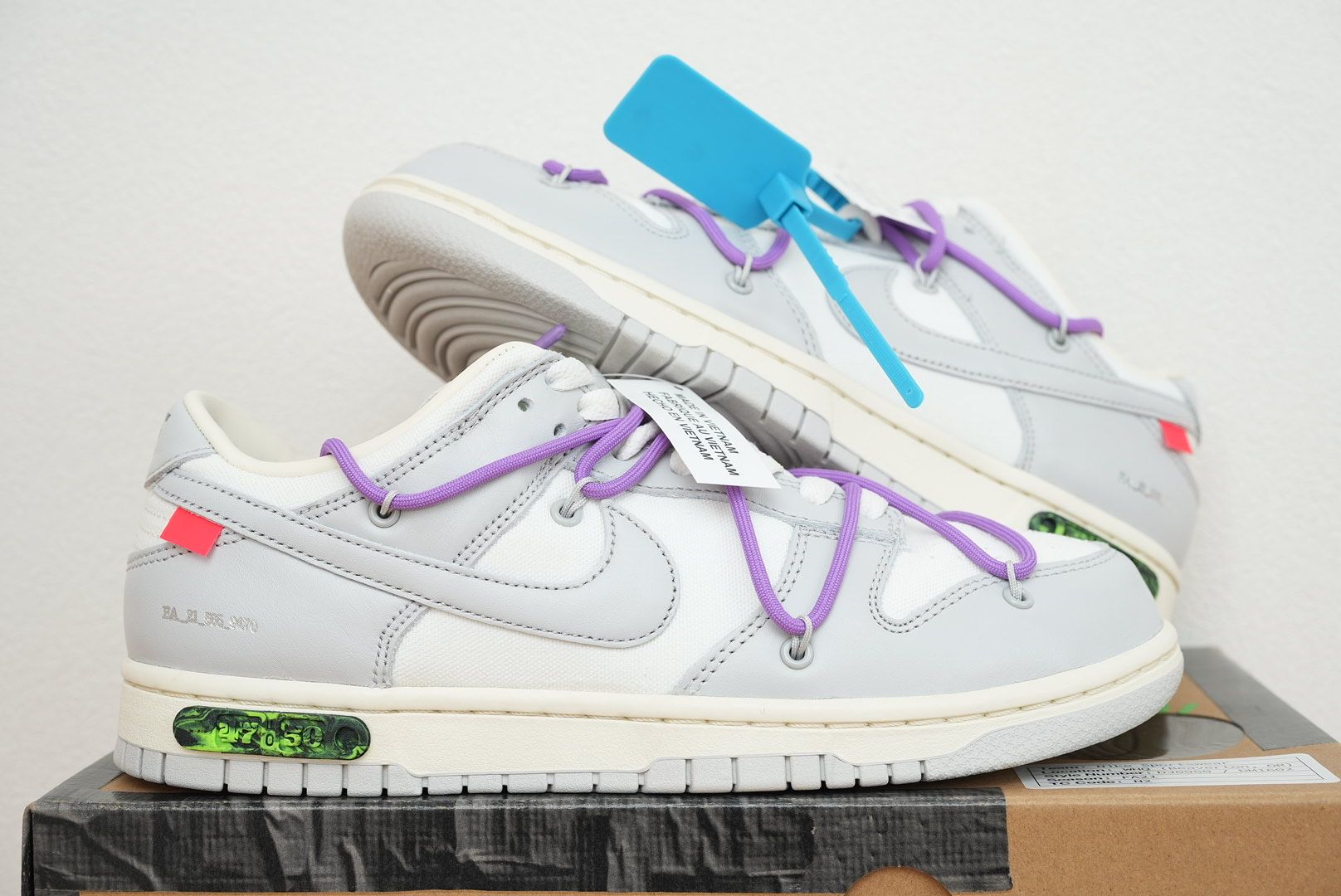 Off-White × Nike Dunk Low "Sail/Neutral Gray"