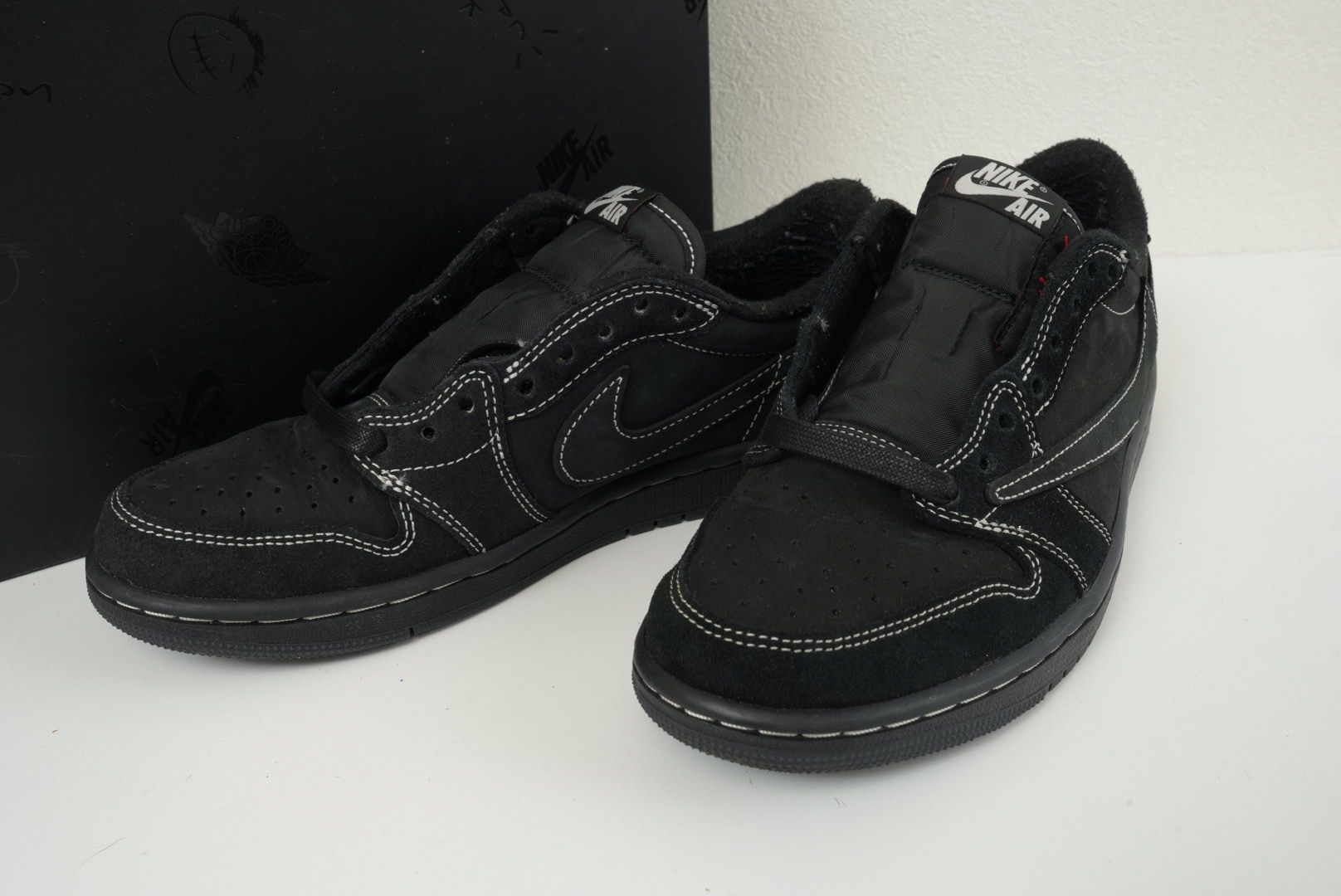 Travis Scott × Nike Air Jordan 1 Low OG SP "Black Phantom"