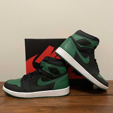 Nike Air Jordan 1 Retro High OG "Black/Pine Green" (2020)