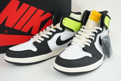 Nike Air Jordan 1 High OG "Volt Gold"