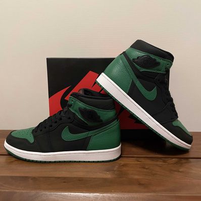 Nike Air Jordan 1 Retro High OG "Black/Pine Green" (2020)
