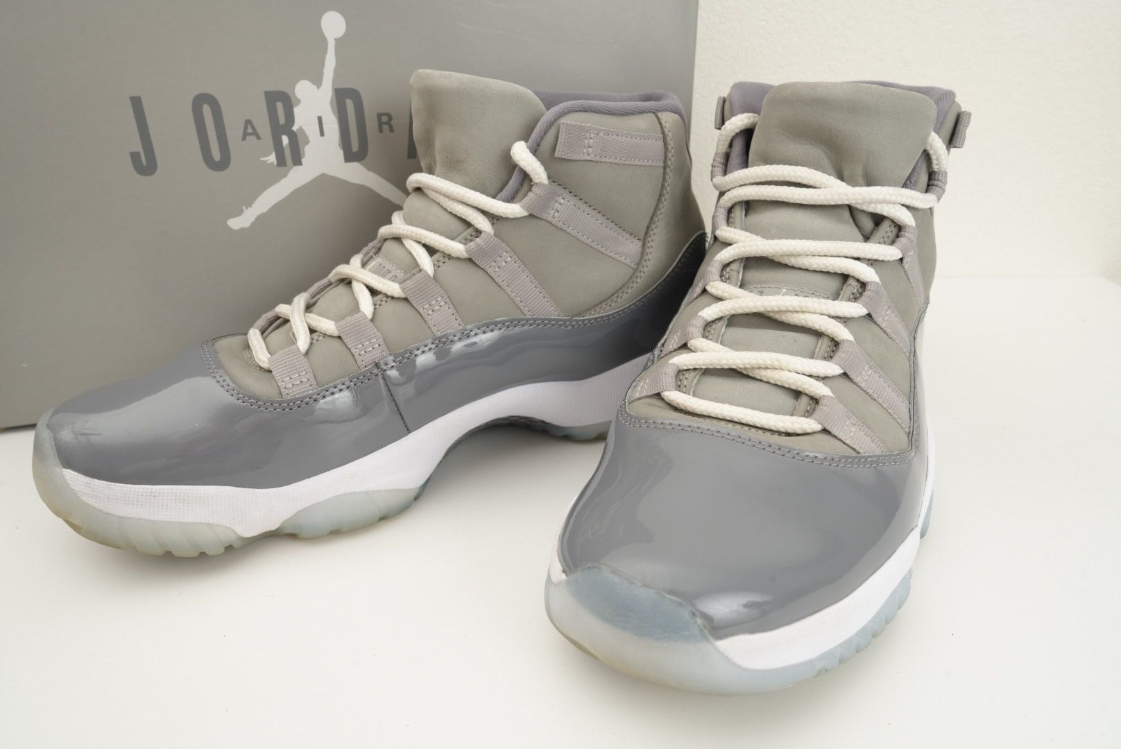 Nike Air Jordan 11 Retro "Cool Grey"