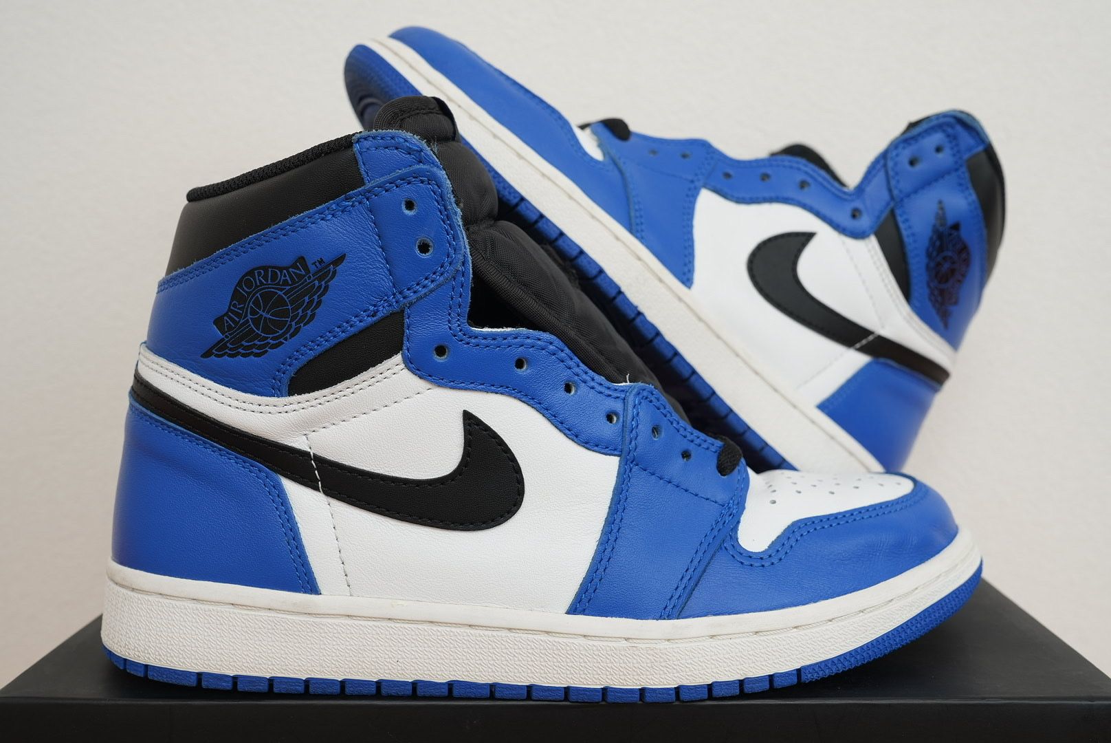 Nike Air Jordan 1 Retro High OG "Game Royal" 