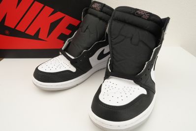 Nike Air Jordan 1 High OG "Bleached Coral"