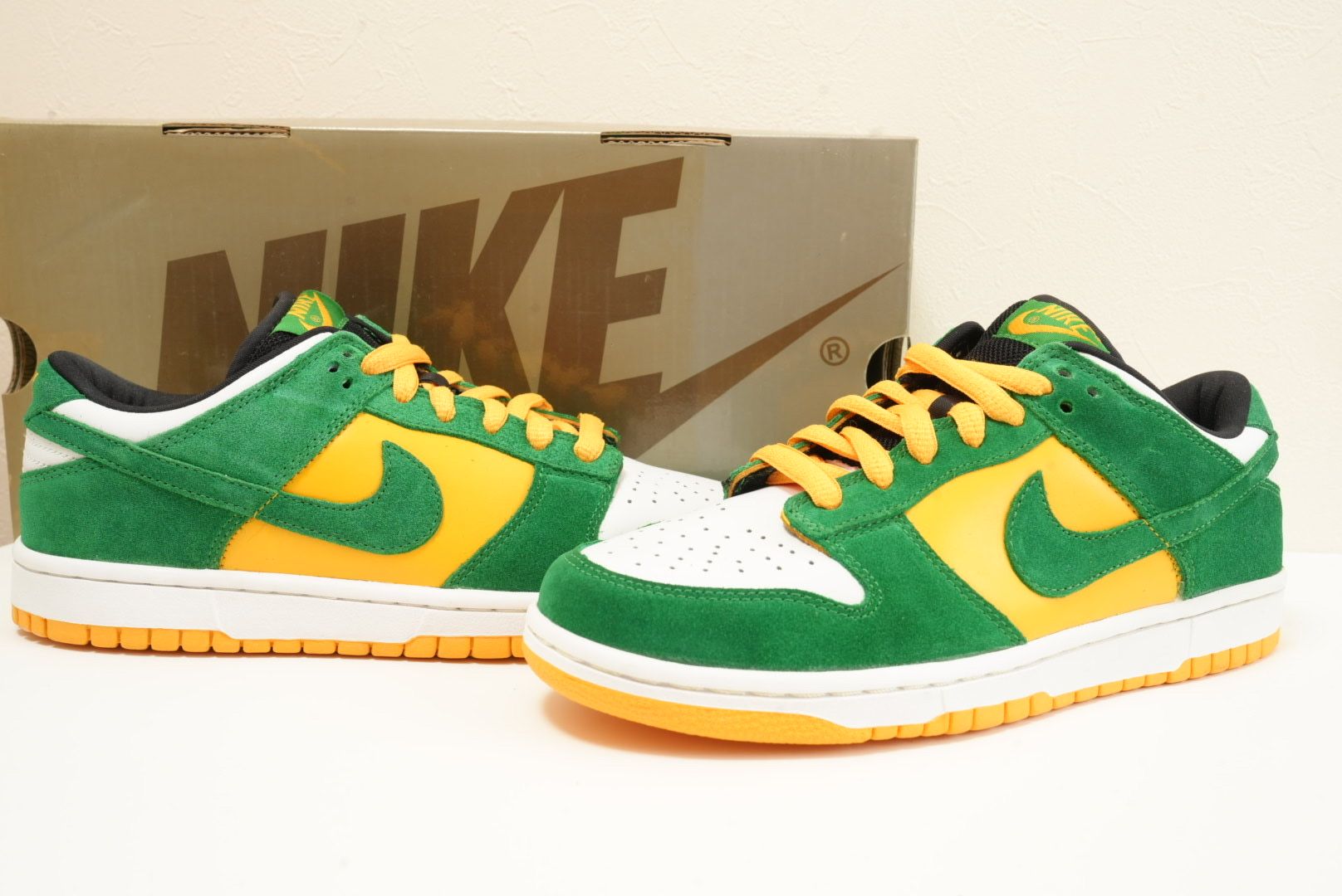 Nike SB Dunk Low Pro "SB Buck" (2003)