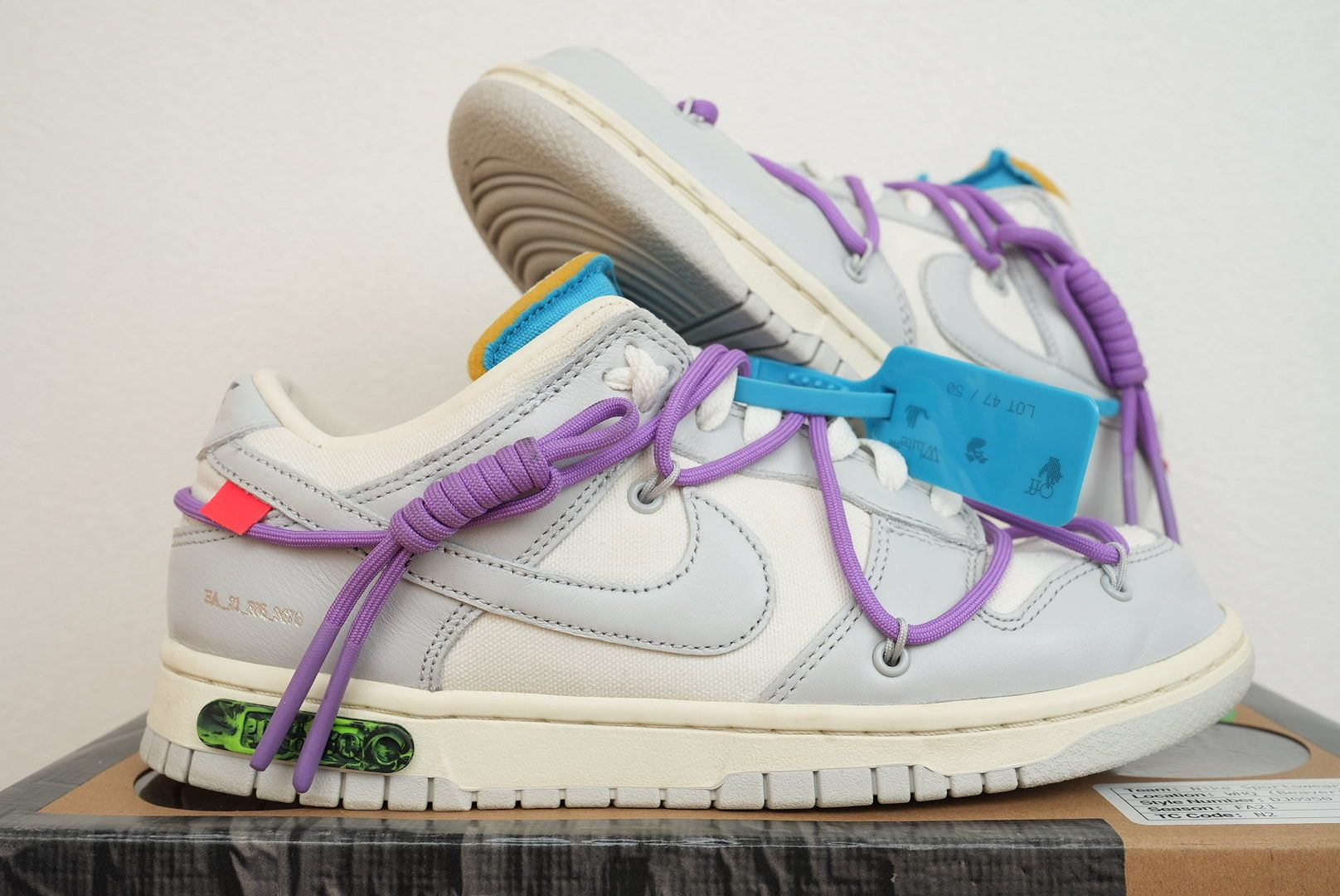 Off-White × Nike Dunk Low "Sail/Neutral Gray"