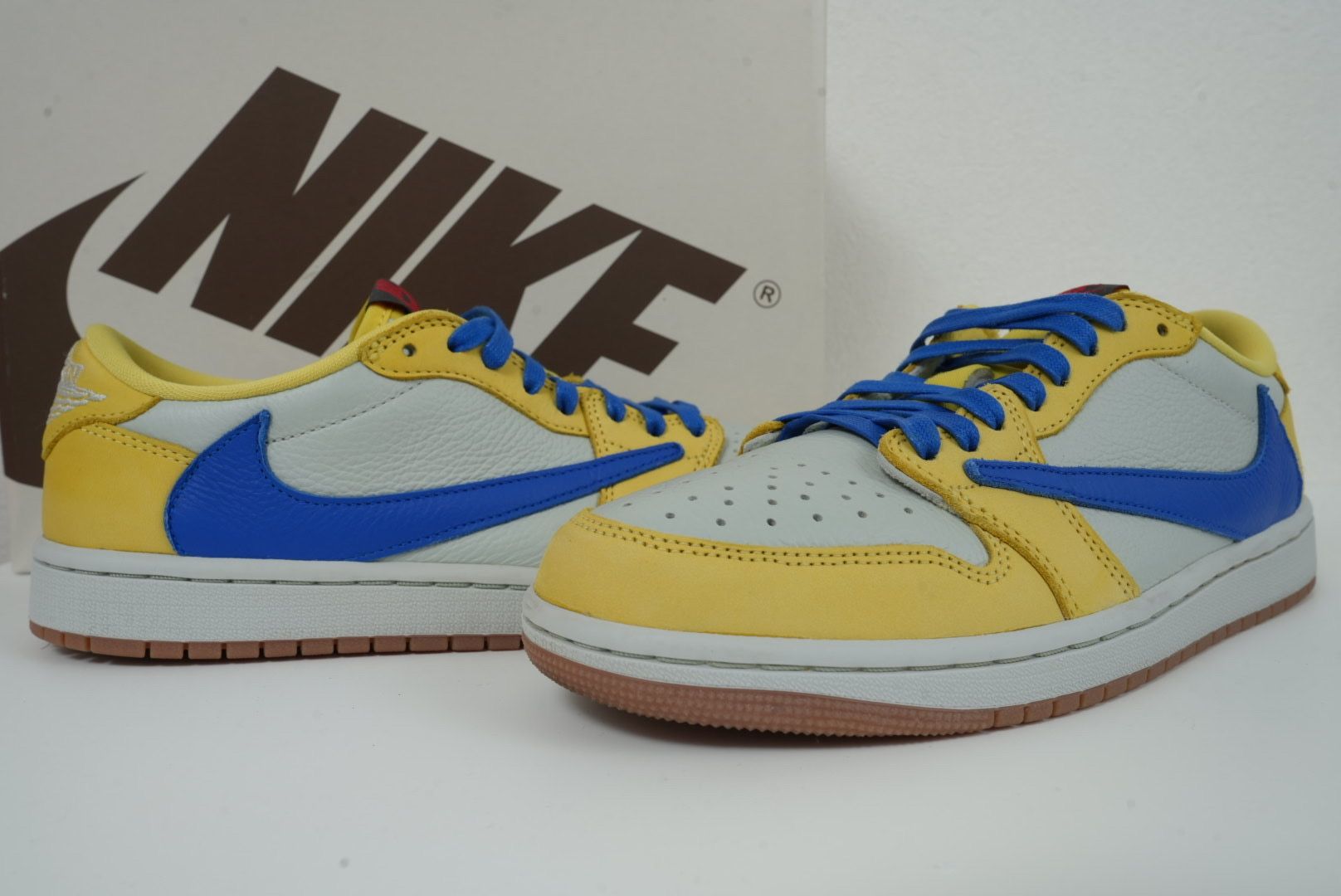 Travis Scott × Nike Women's Air Jordan 1 Retro Low OG "Canary"