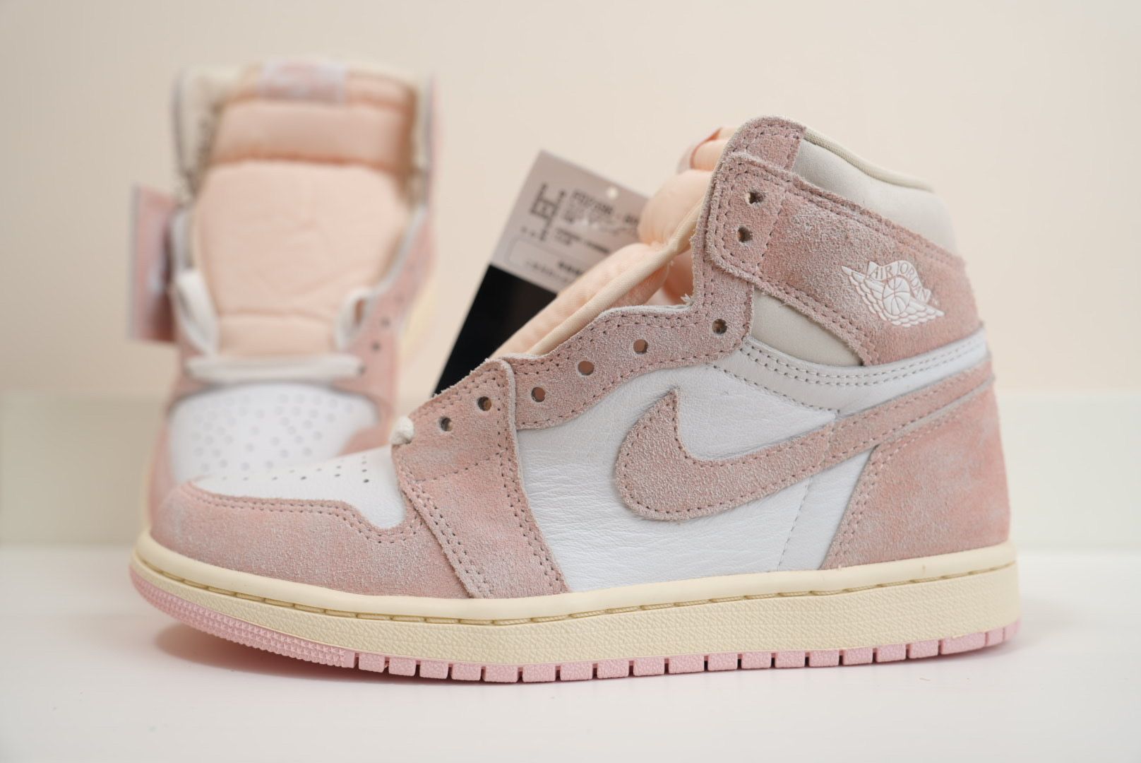 Nike Women's Air Jordan 1 Retro High OG "Washed Pink"