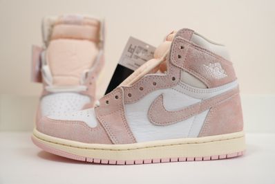 Nike Women's Air Jordan 1 Retro High OG "Washed Pink"