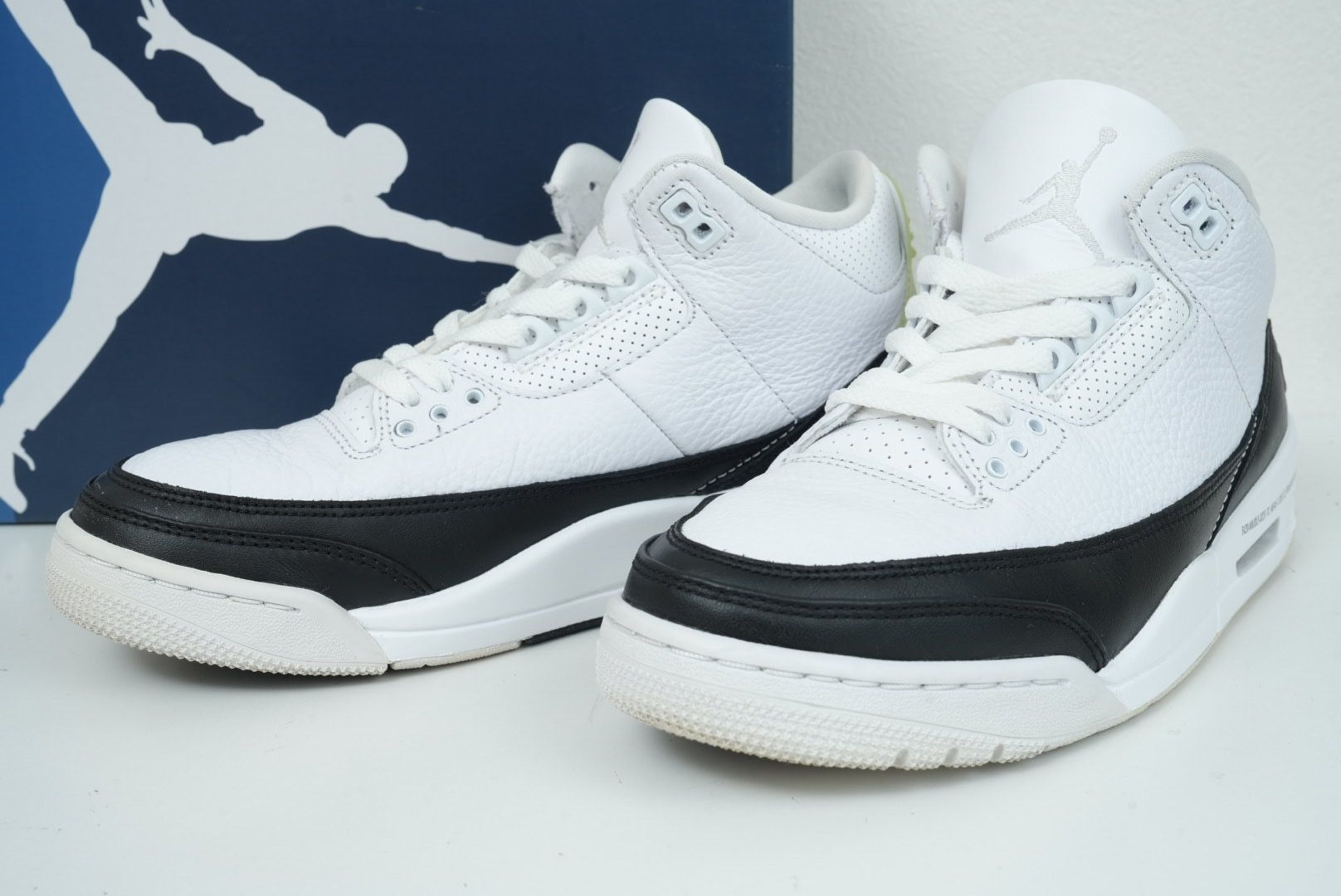 Fragment × Nike Air Jordan 3 "White/Black"