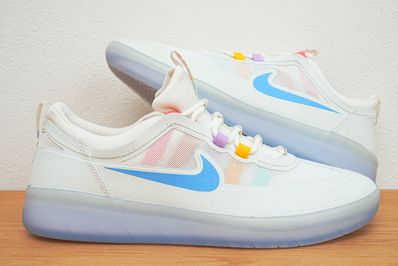 Nike SB Nyjah Free 2 "Summit White Icy Sole"