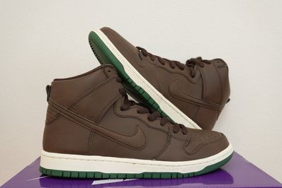 Nike SB Dunk High "Baroque Brown"