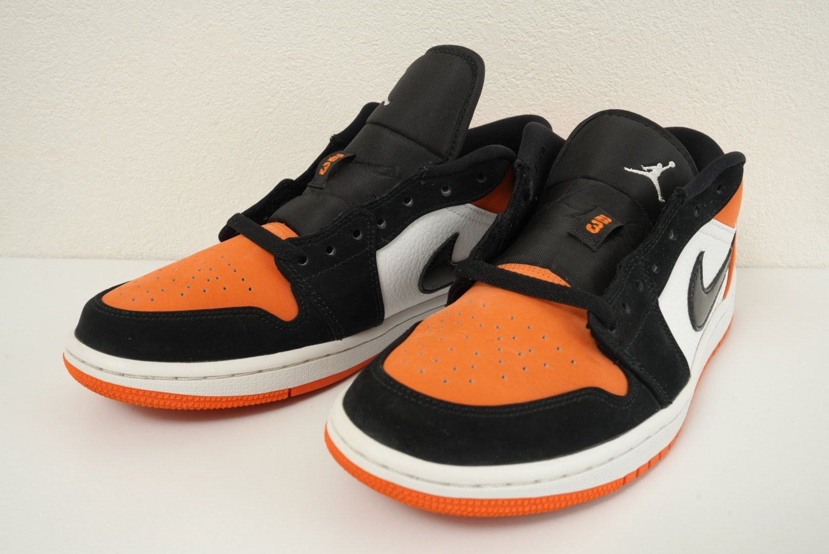 Nike Air Jordan 1 Low "Shattered Backboard"