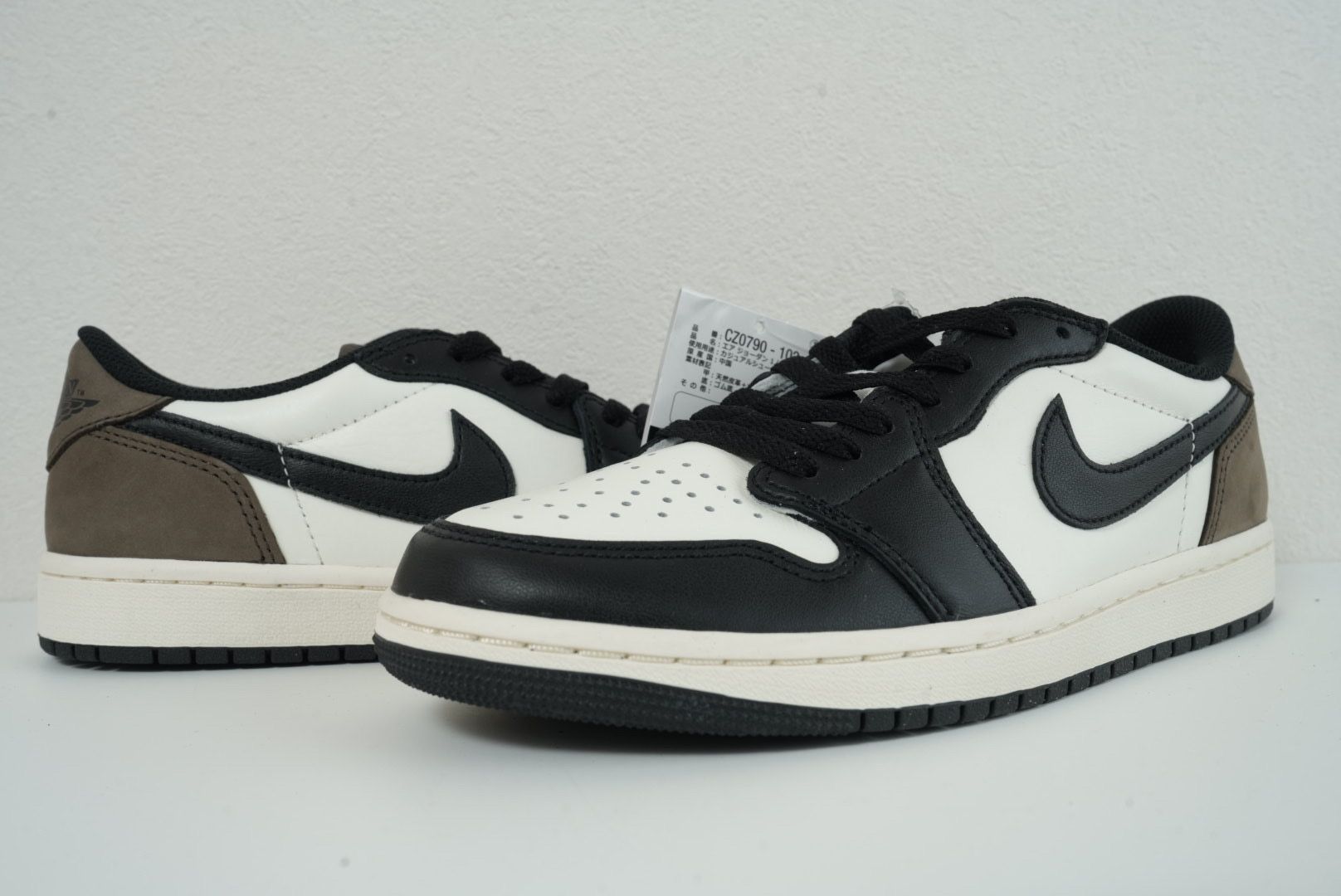 Nike Air Jordan 1 Retro Low OG "Mocha"