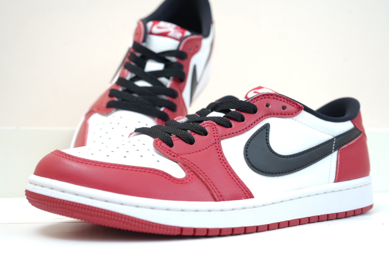 Nike Air Jordan 1 Retro Low OG "Chicago" (2025)
