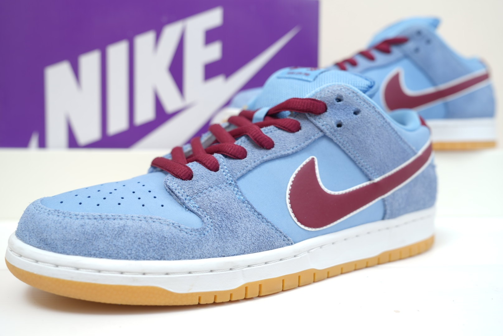 Nike SB Dunk Low Pro "Philadelphia Phillies/Valor Blue and Team Maroon"
