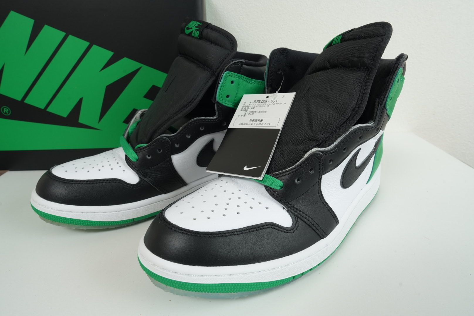 Nike Air Jordan 1 Retro High OG "Celtics/Black and Lucky Green" (2023)
