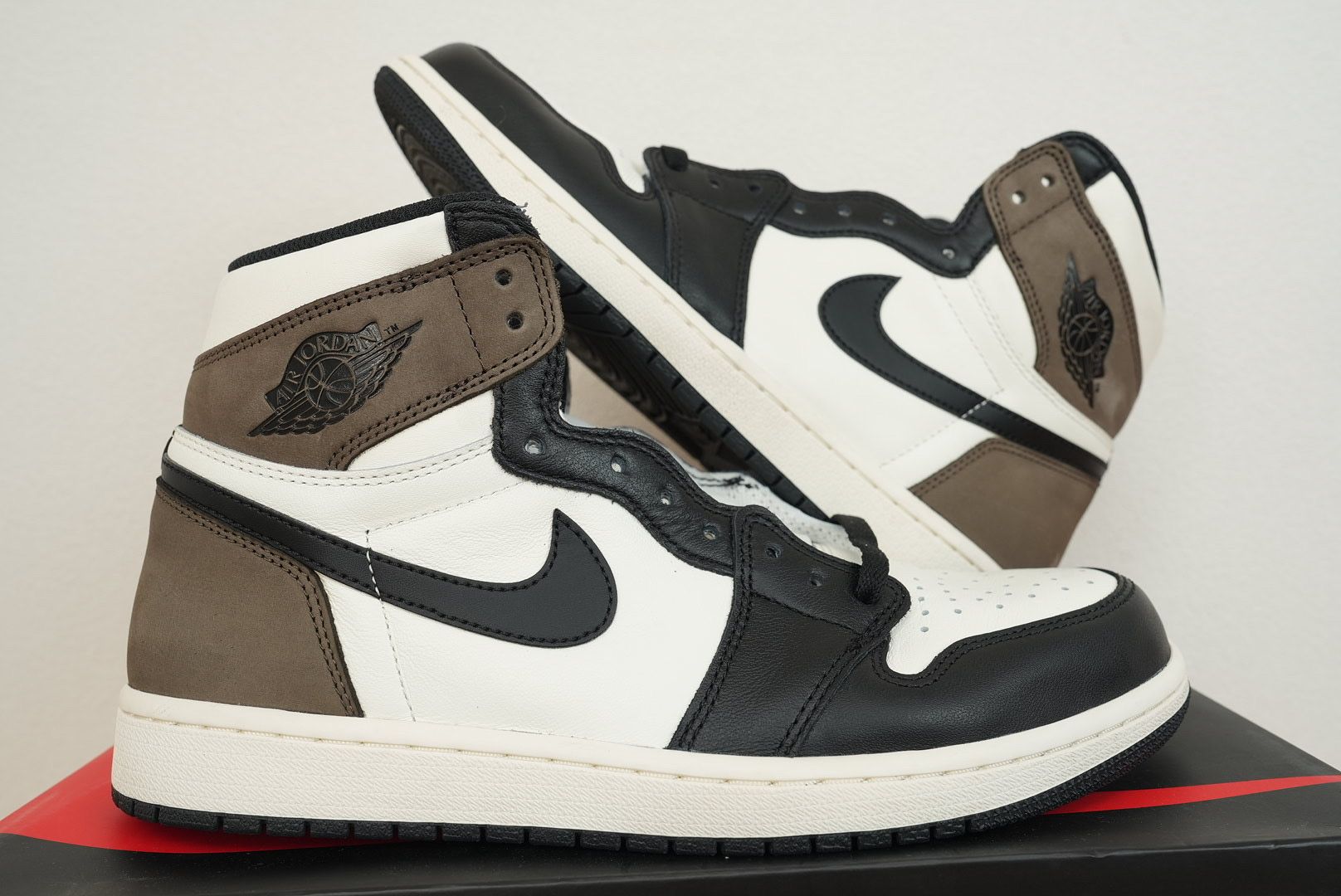 Nike Air Jordan 1 High OG "Sail/Dark Mocha/Black"