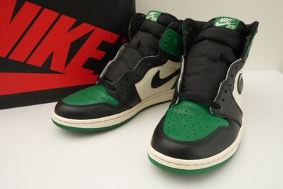Nike Air Jordan 1 Retro High OG "Pine Green"(2018)