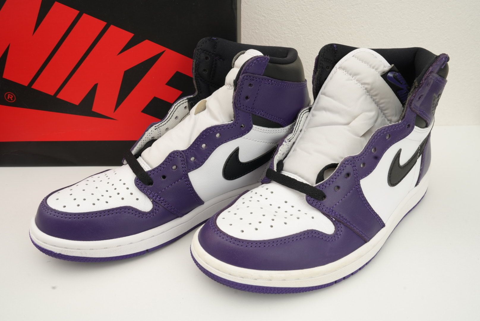 Nike Air Jordan 1 Retro High OG "Court Purple White/Black" (2020)   