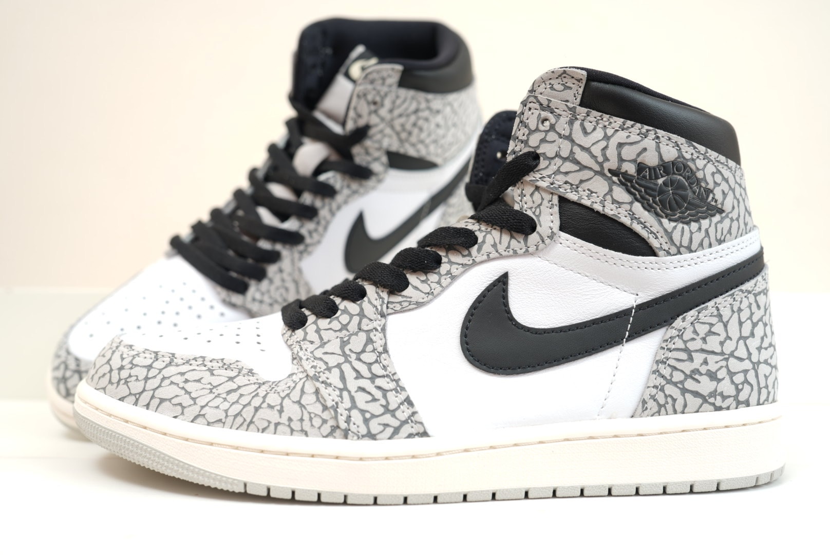 Nike Air Jordan 1 High OG "White Cement/Safari"