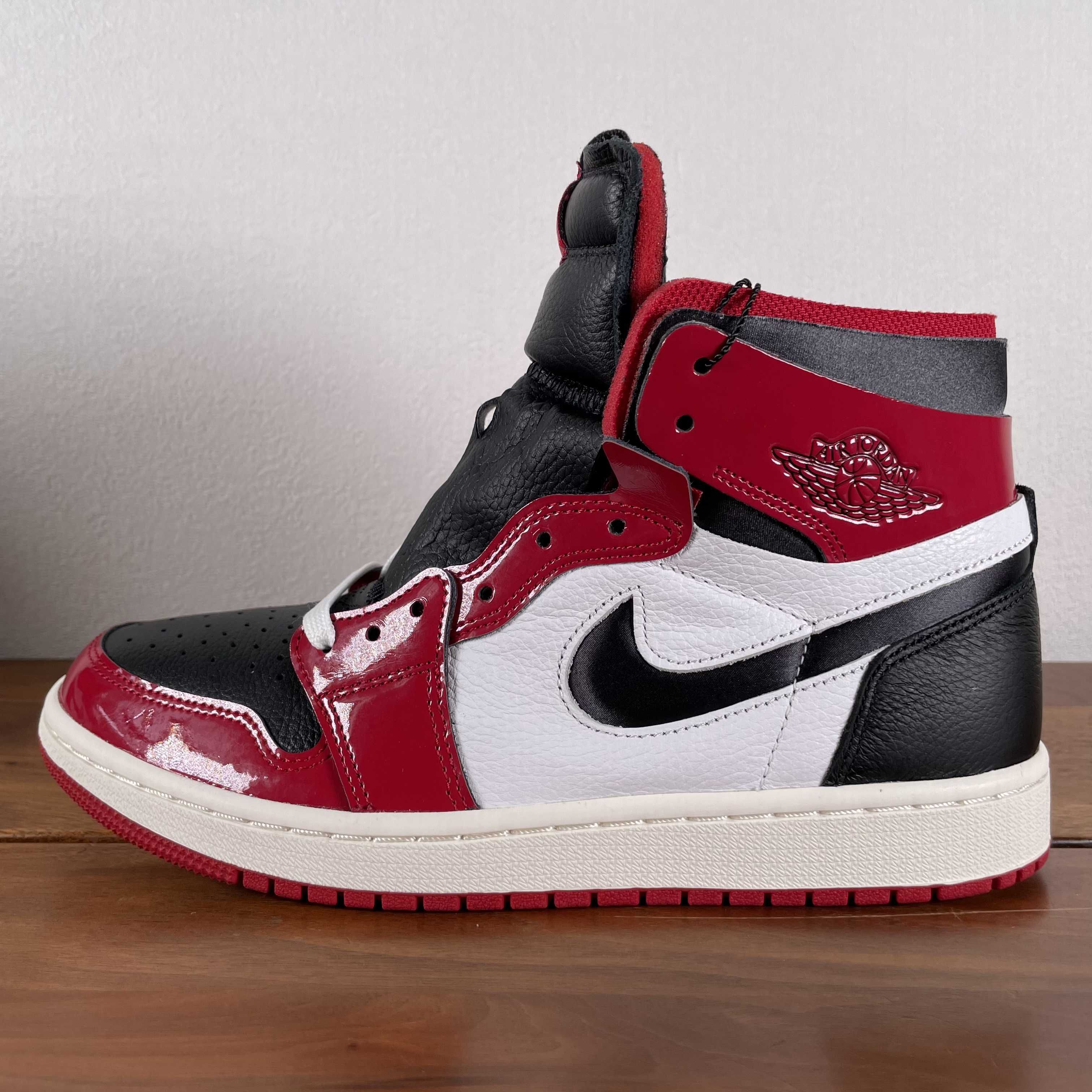 Nike Women's Air Jordan 1 High ZOOM "Chicago"