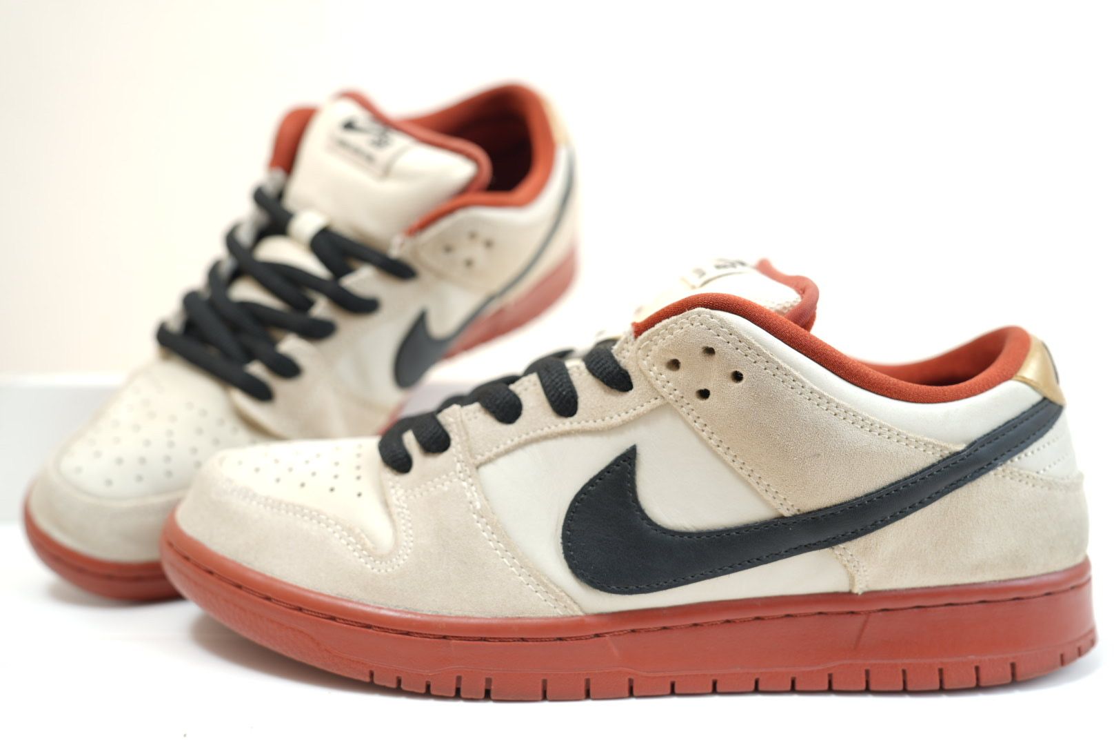 Nike SB Dunk Low Pro "Hennessy"