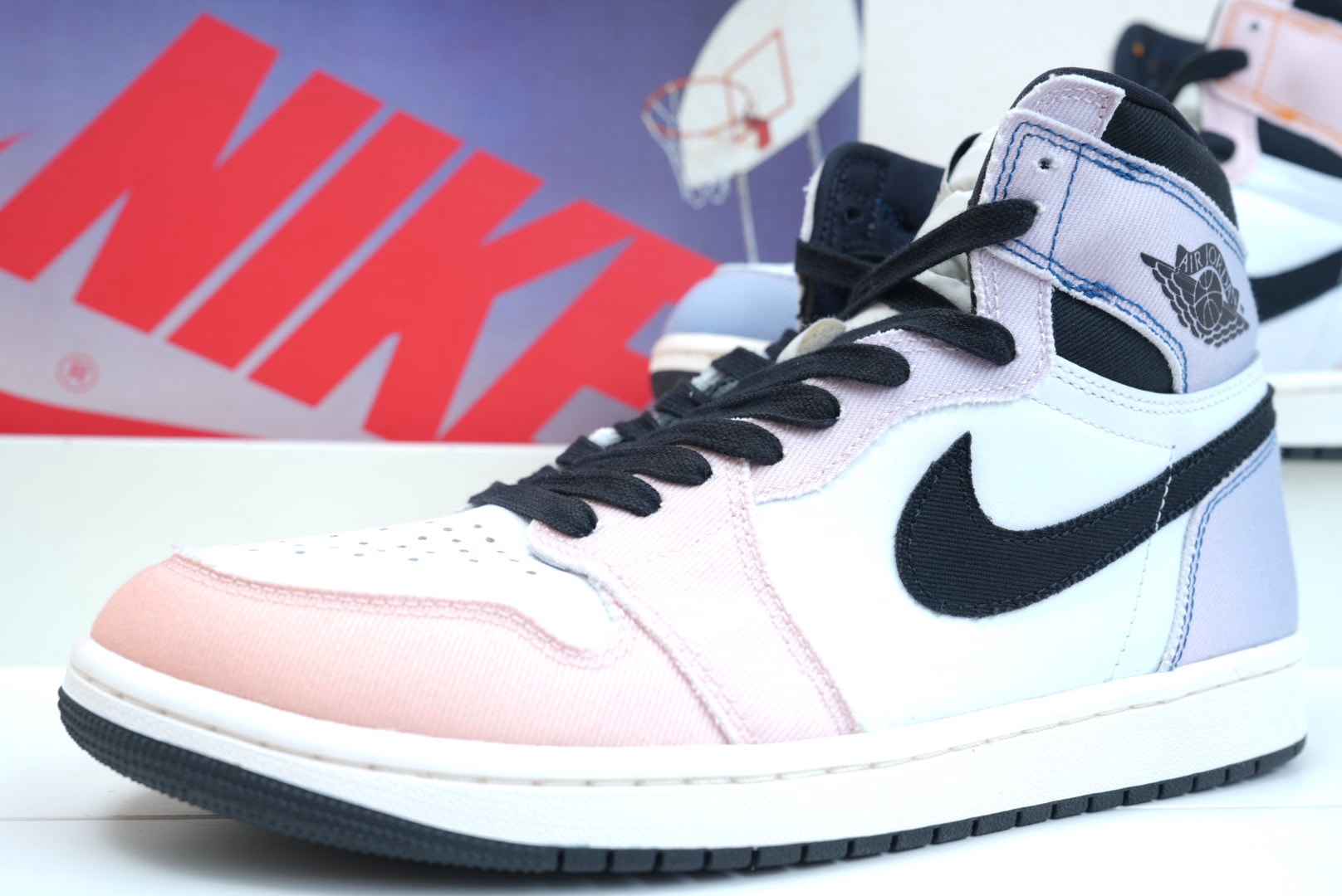 Nike  Air Jordan 1 High OG "Multi Color"