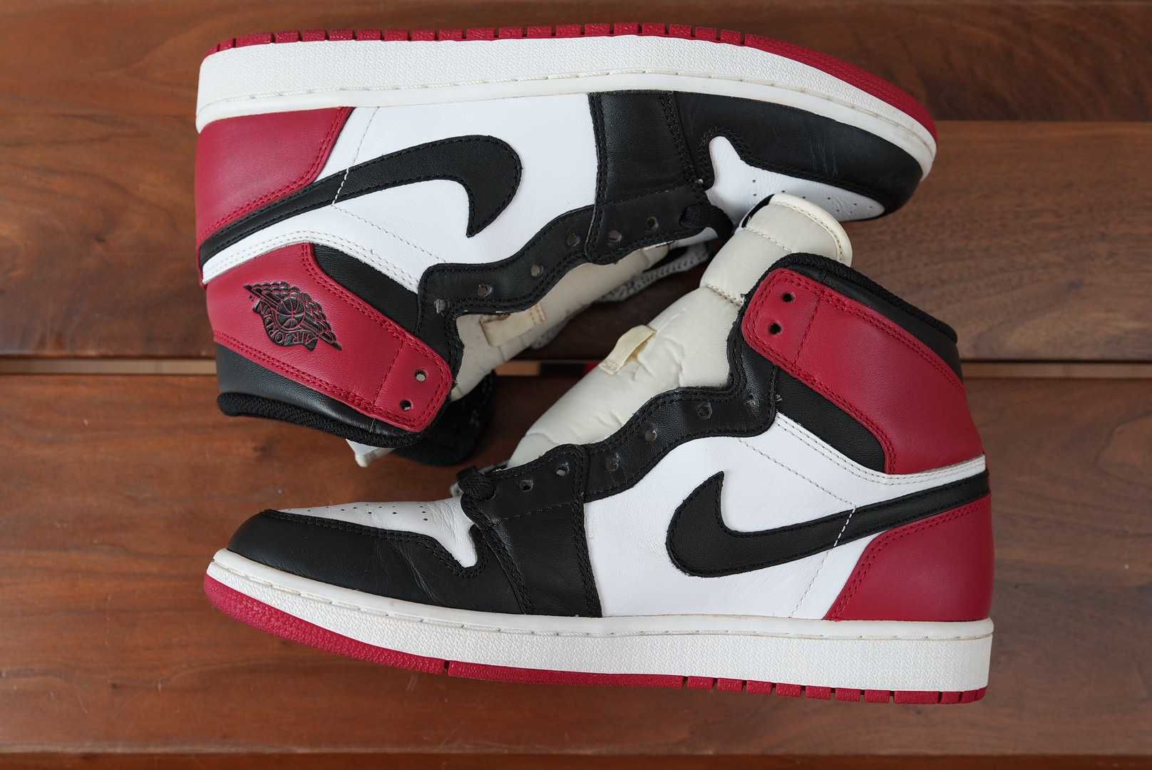Nike Air Jordan 1 Retro High OG "Black Toe" (2013)