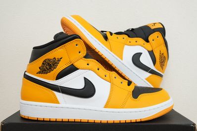 Nike Air Jordan 1 Mid "Taxi"