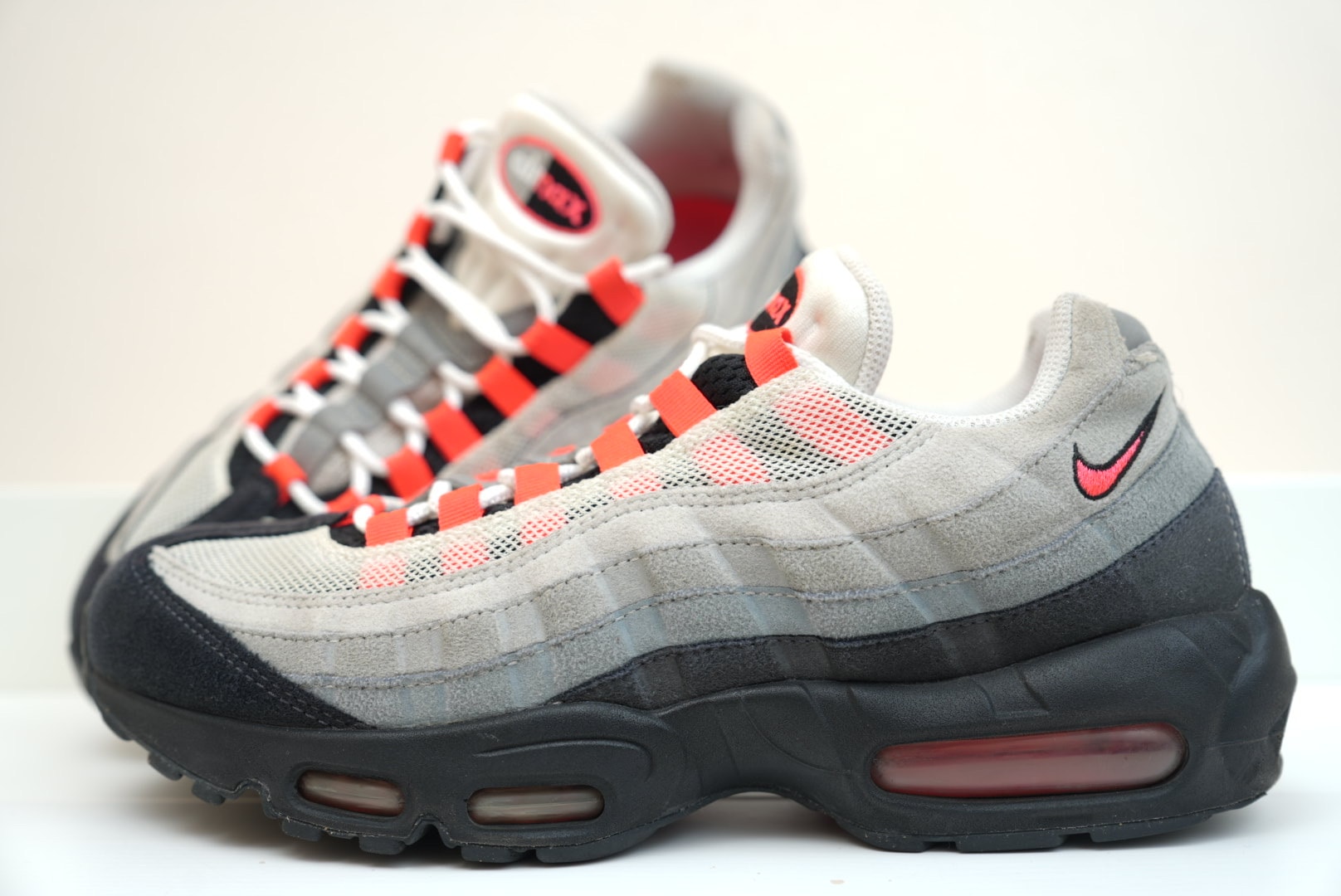 Nike Air Max 95 "White/Solar Red"