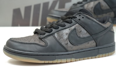 Nike SB Dunk Low "Ostrich"
