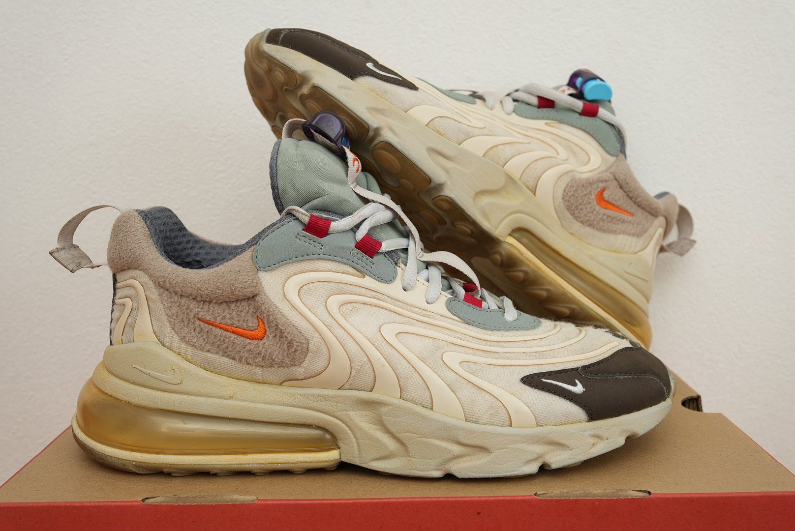 Travis Scott × Nike Air Max 270 "Cactus Trails"