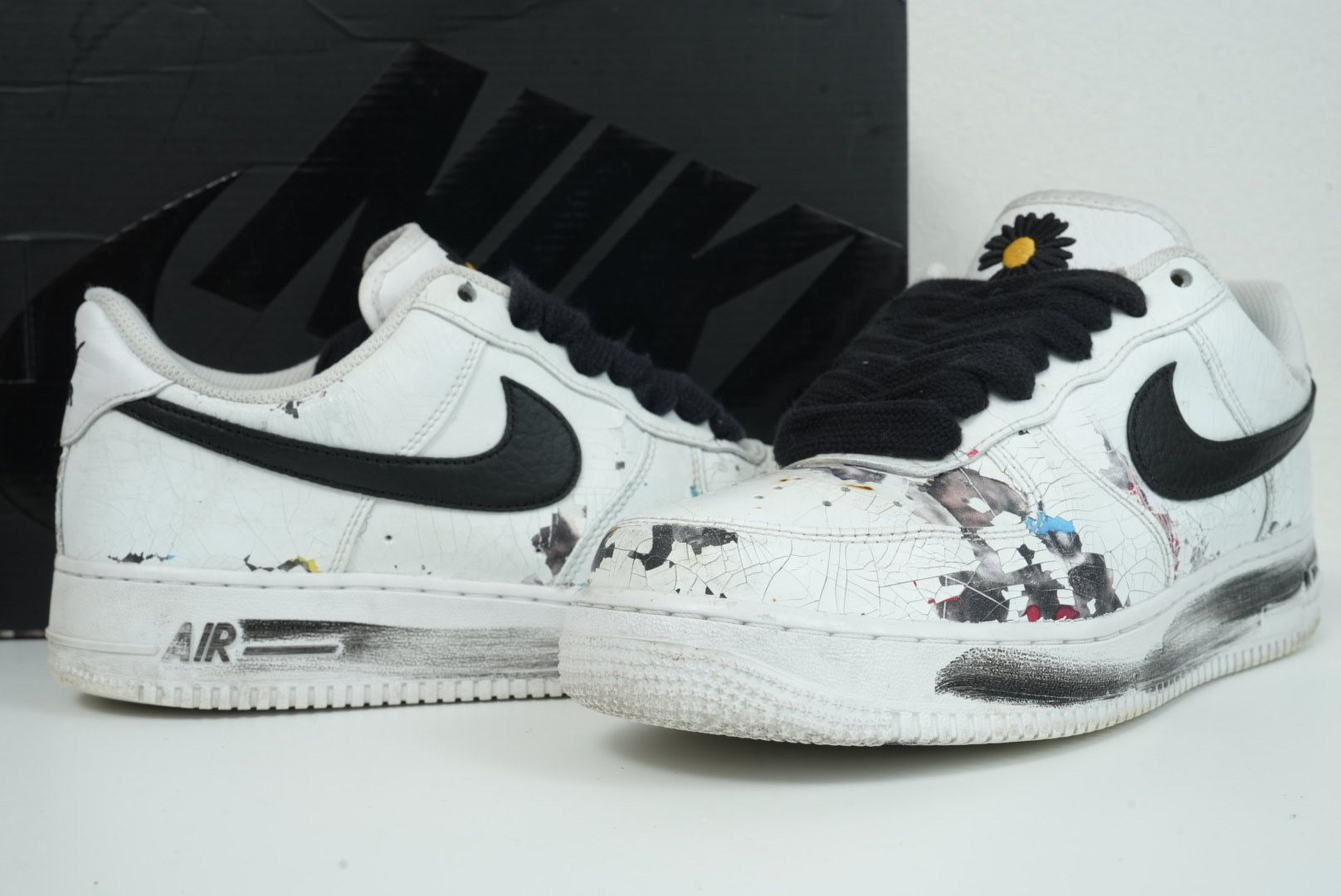 PEACEMINUSONE × Nike Air Force 1 Low "Para-noise/White/Black" / G-DRAGON