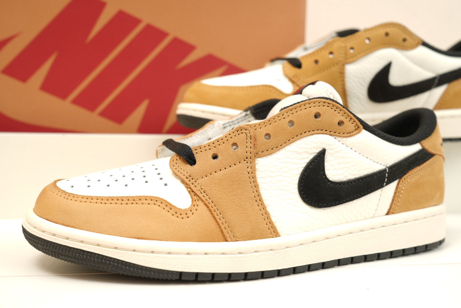 Nike Air Jordan 1 Low OG "Rookie of the Year/Sail and Golden Harvest"