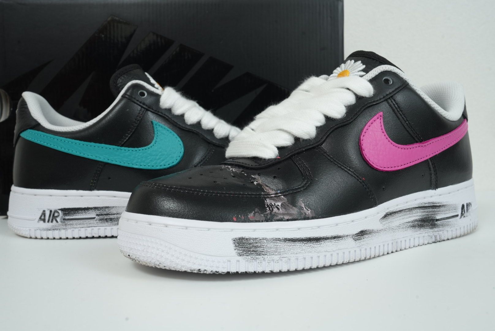 PEACEMINUSONE × Nike Air Force 1 Low '07 Para-Noise 3.0 "Black and Multi-Color" / G-DRAGON