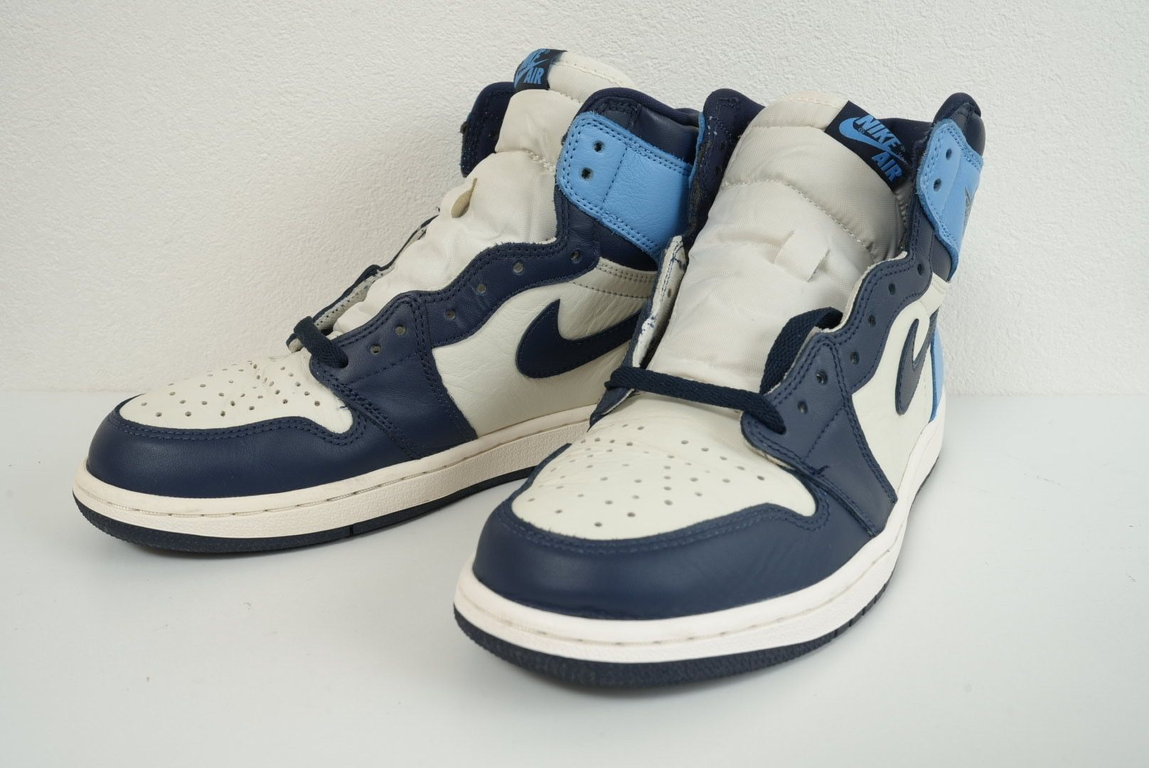 Nike Air Jordan 1 Retro High OG "Obsidian/University Blue"