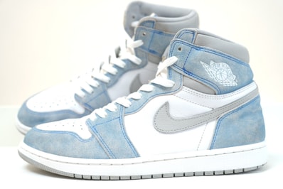 Nike Air Jordan 1 High OG "Hyper Royal"