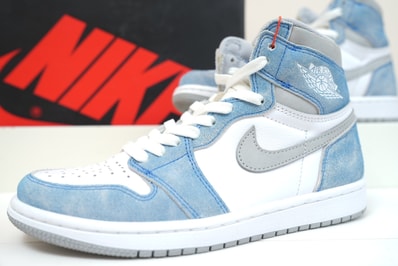 Nike Air Jordan 1 High OG "Hyper Royal"